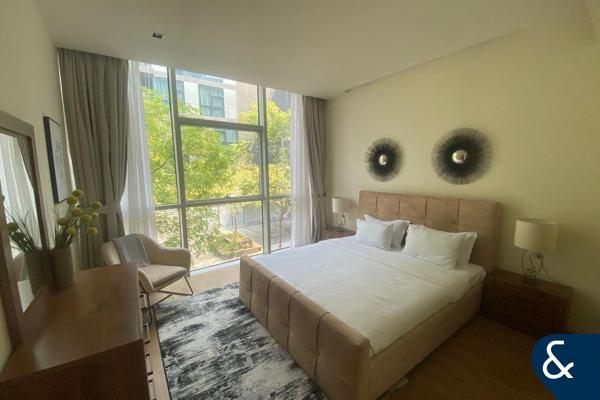 Low Floor l Furnished l Available 18th Nov.